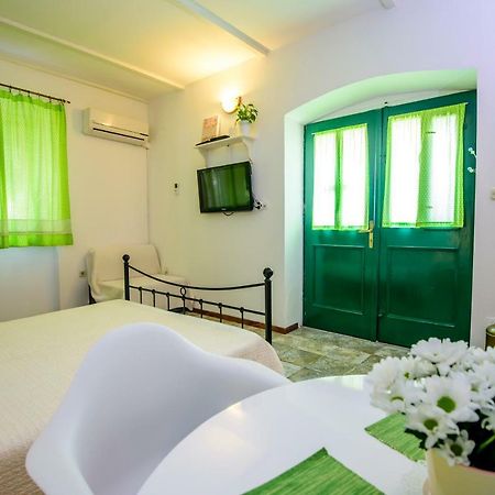Rustica Apartments Šibenik Eksteriør bilde