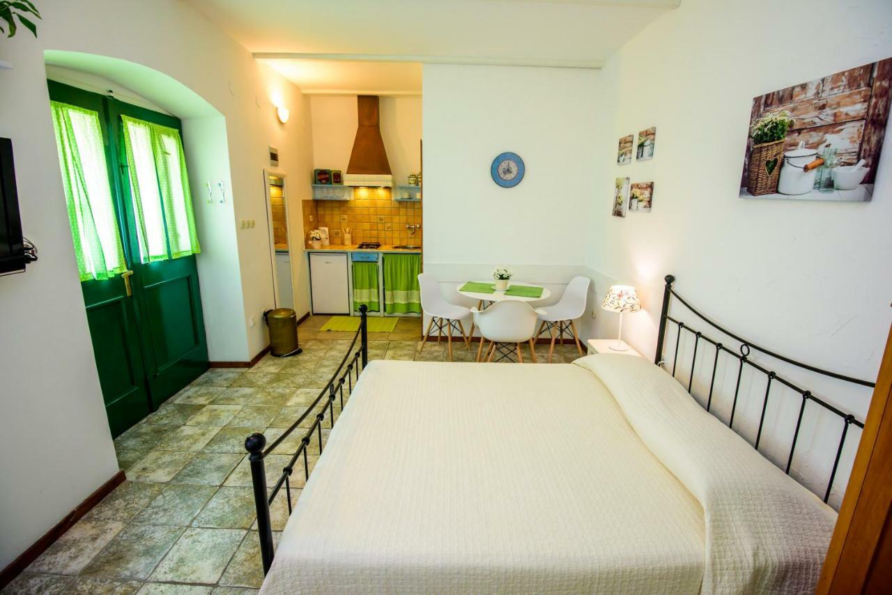 Rustica Apartments Šibenik Eksteriør bilde
